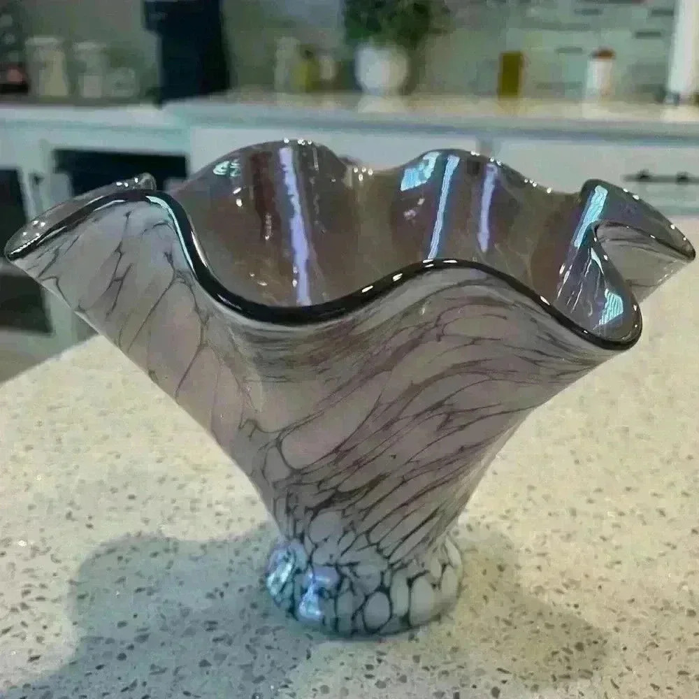Krosno Jozefina Ruffled Bowl Vase Glass HandMade in Poland Purple and White.